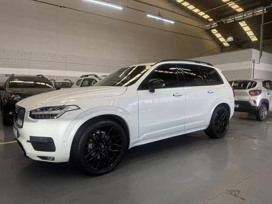 VOLVO XC90 2.0 T6 GASOLINA MOMENTUM AWD GEARTRONIC VOLVO XC90 2.0 T6 GASOLINA MOMENTUM AWD GEARTRONIC